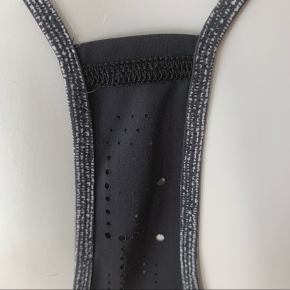 LULULEMON Water Bound Singlet Tank Top Apex Stripe Printed Black Dune Workout - Picture 10 of 15